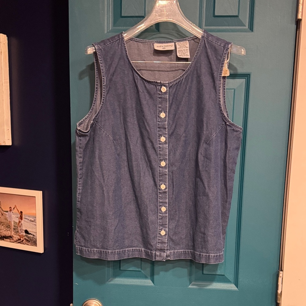 Kathy Ireland Vintage Denim Vest - L